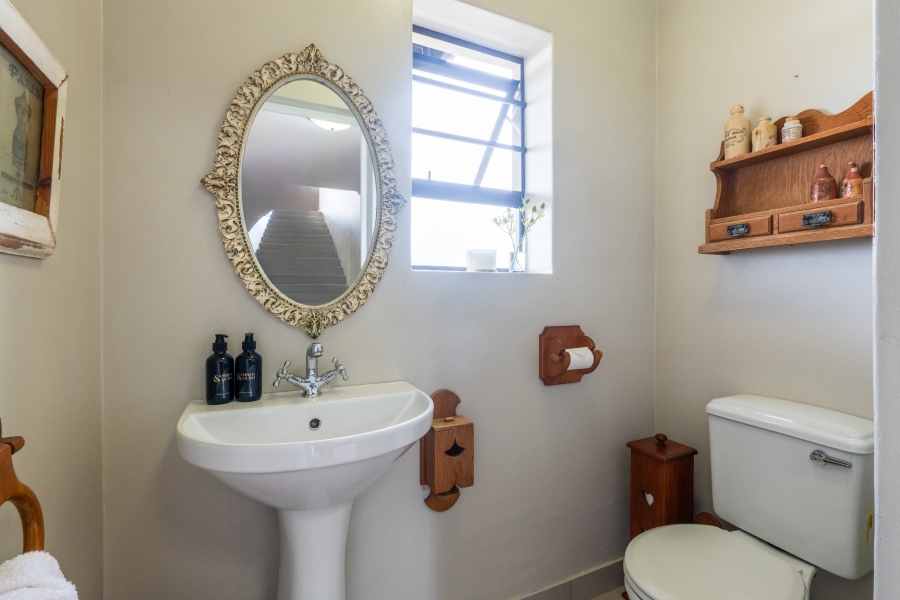 To Let 3 Bedroom Property for Rent in Reebok Western Cape